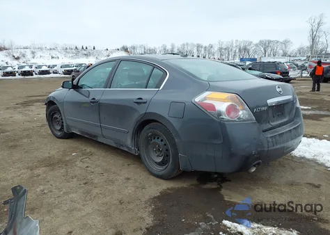 2010 Nissan Altima 2.5 S z USA, uszkodzony, nr VIN 1N4AL2AP8AN549720
